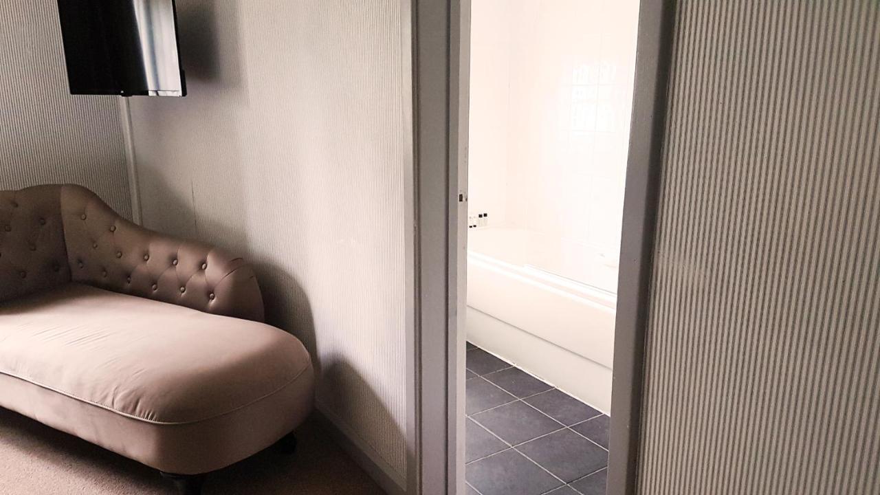 Bed and Breakfast The Royal Oak Duddington Stamford Esterno foto